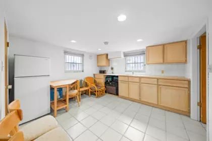 Mudroom Photo of 1371 Duthie Avenue, Burnaby, BC