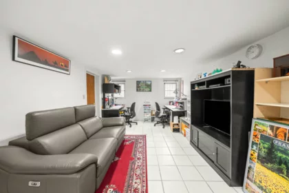 Office / Den Photo of 1371 Duthie Avenue, Burnaby, BC