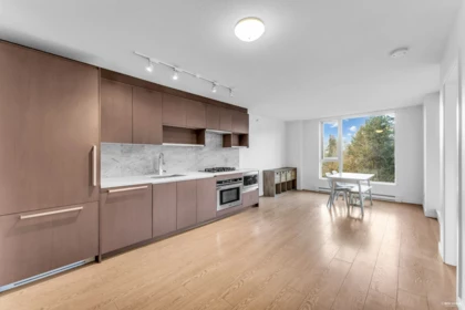 812 13750 100 Avenue, Surrey, BC, Surrey — Apartment/Condo for sale
