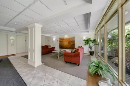 308 1425 Esquimalt Avenue, West Vancouver, BC, West Vancouver — Apartment/Condo for sale