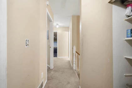 Guest Bathroom Photo of 18592 62 Avenue, Surrey, BC