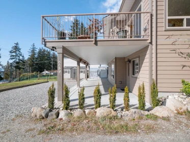 Laundry Room Photo of 6682 Sunshine Coast Highway, Sechelt, BC