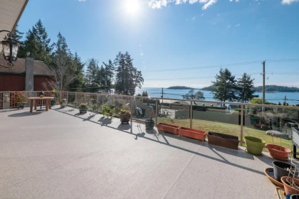 Loft / Bonus Room Photo of 6682 Sunshine Coast Highway, Sechelt, BC