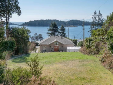 Outdoor Kitchen Photo of 6682 Sunshine Coast Highway, Sechelt, BC