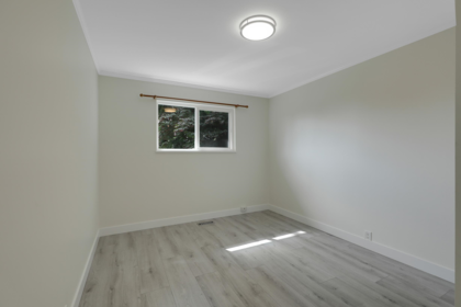 Office / Den Photo of 732 E 29th Street, North Vancouver, BC