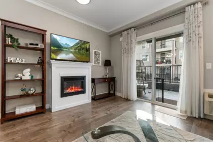 Breakfast Nook Photo of 104 45630 Spadina Avenue, Chilliwack, BC