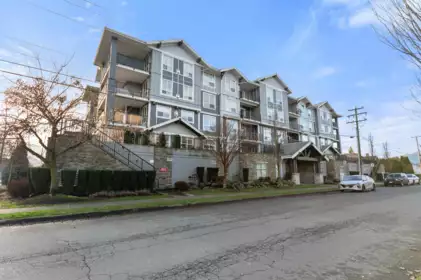 104 45630 Spadina Avenue, Chilliwack, BC, Chilliwack Proper West — 2 bed apartment/condo for sale