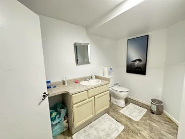 Guest Bathroom Photo of 1115 Haywood Avenue, West Vancouver, BC