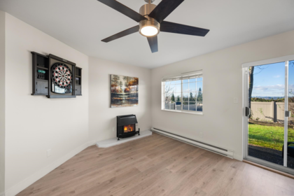 Hallway Photo of 2 11464 Fisher Street, Maple Ridge, BC
