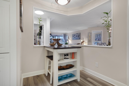 306 20217 Michaud Crescent, Langley, BC, Langley — Apartment/Condo for sale