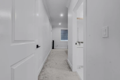 Basement Recreation Room Photo of 33967 Barker Court, Mission, BC