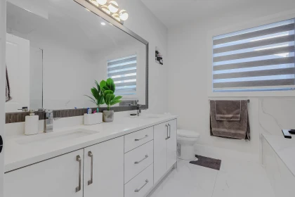 Laundry Room Photo of 33967 Barker Court, Mission, BC