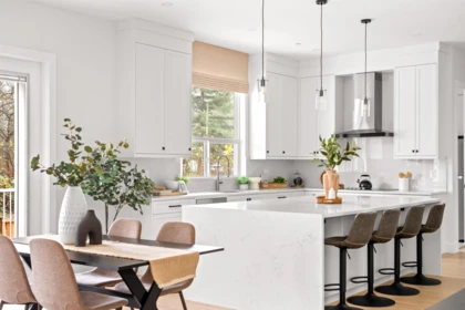 Kitchen Island Photo of 11026 243b Street, Maple Ridge, BC