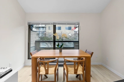 Breakfast Nook Photo of 408 1363 Clyde Avenue, West Vancouver, BC