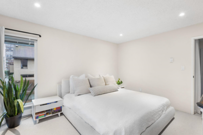 Walk-In Closet Photo of 408 1363 Clyde Avenue, West Vancouver, BC