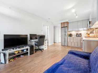 Kitchen Island Photo of 501 258 Nelson's Court, New Westminster, BC