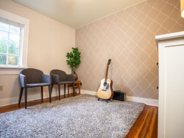 Laundry Room Photo of 124 Sixth Avenue, New Westminster, BC