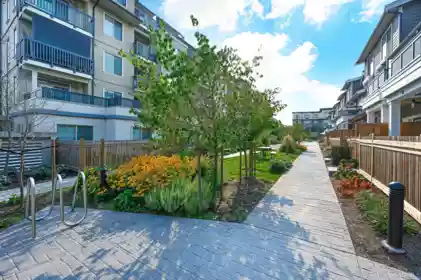 A414 20487 65 Avenue, Langley, BC, Langley — Apartment/Condo for sale