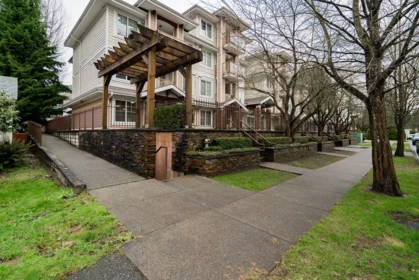 Garden / Landscaping Photo of 111 1969 Westminster Avenue, Port Coquitlam, BC