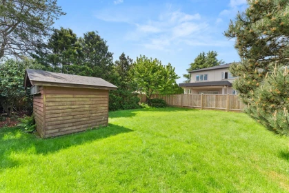 Hot Tub / Spa Photo of 5620 Plover Court, Richmond, BC
