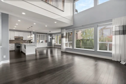 16726 18 Avenue, Surrey, BC