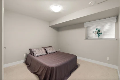 Hot Tub / Spa Photo of 16726 18 Avenue, Surrey, BC