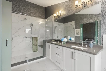 Mudroom Photo of 16726 18 Avenue, Surrey, BC