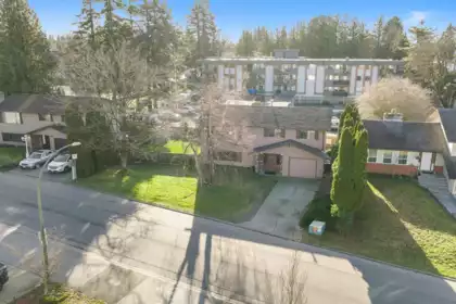 31974 Charlotte Avenue, Abbotsford, BC, Abbotsford — Single Family Residence for sale