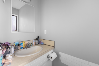 Guest Bathroom Photo of 31974 Charlotte Avenue, Abbotsford, BC