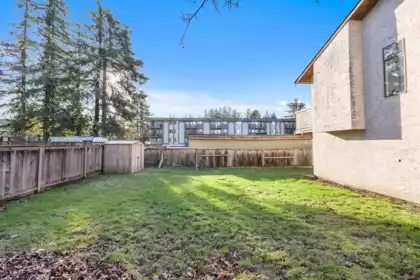 Hot Tub / Spa Photo of 31974 Charlotte Avenue, Abbotsford, BC