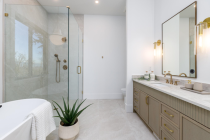 Powder Room Photo of 5319 234 Street, Langley, BC