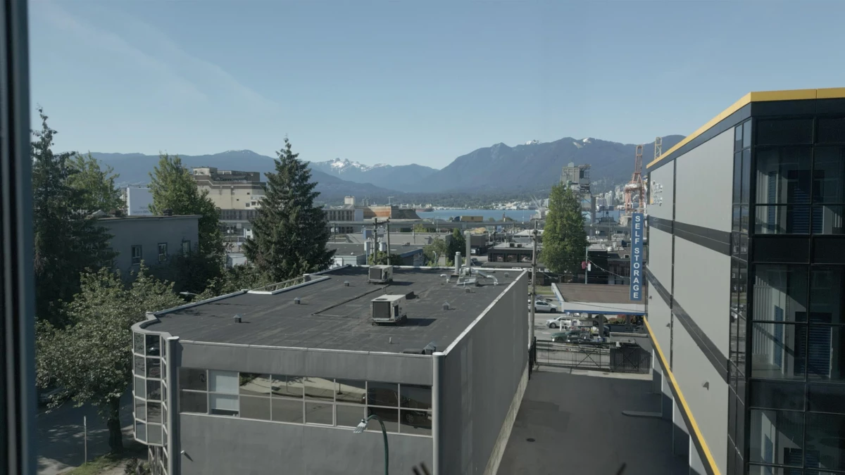 Entry Foyer Photo of 305 1220 E Pender Street, Vancouver, BC