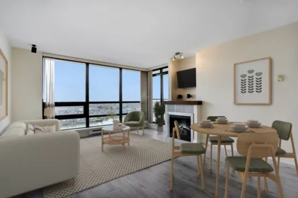 2004 1 Renaissance Square, New Westminster, BC, Quay — 2 bed apartment/condo for sale