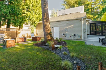 Hot Tub / Spa Photo of 12752 Ocean Cliff Drive, Surrey, BC