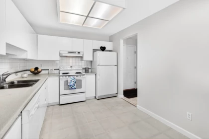 Laundry Room Photo of 212 19122 122 Avenue, Pitt Meadows, BC