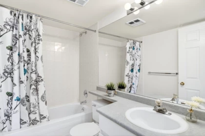 Mudroom Photo of 212 19122 122 Avenue, Pitt Meadows, BC