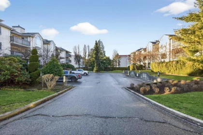 Outdoor Patio Photo of 212 19122 122 Avenue, Pitt Meadows, BC