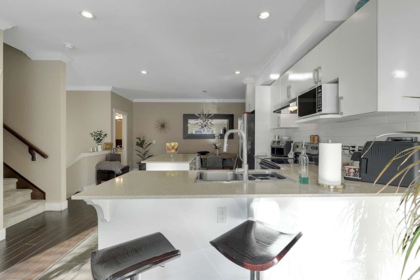 Breakfast Nook Photo of 73 15399 Guildford Drive, Surrey, BC
