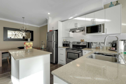 Guest Bathroom Photo of 73 15399 Guildford Drive, Surrey, BC