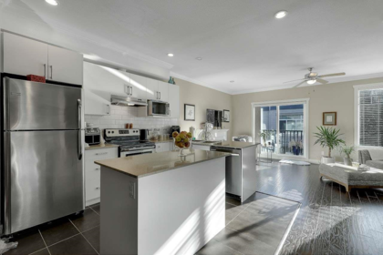 Kitchen Photo of 73 15399 Guildford Drive, Surrey, BC