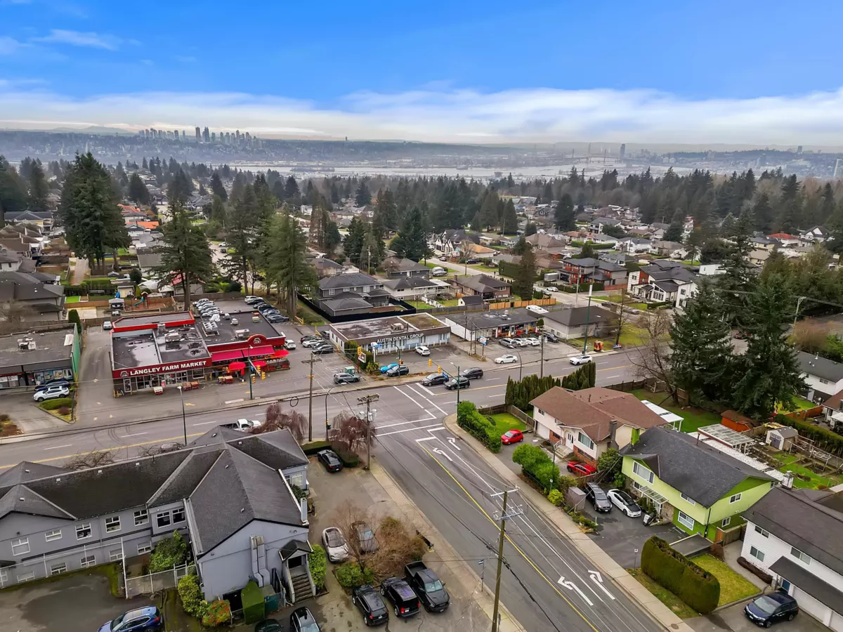 Primary Bathroom Photo of 530 Hillcrest Street, Coquitlam, BC