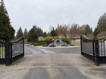 Front Yard Photo of 14 23100 129 Avenue, Maple Ridge, BC