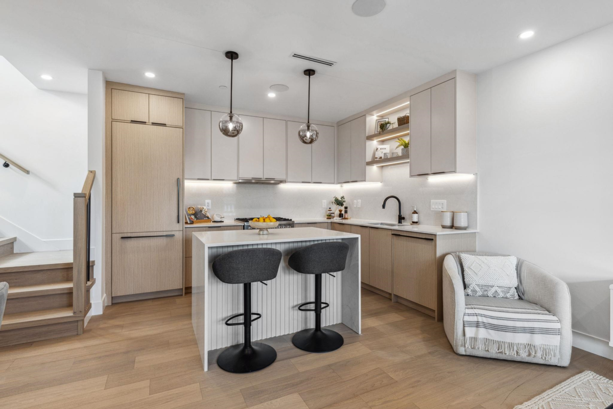 Bedroom 3 Photo of 3381 Victoria Drive, Vancouver, BC