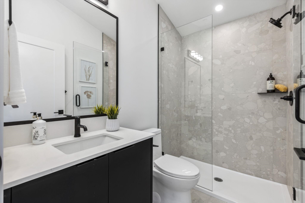 Laundry Room Photo of 3381 Victoria Drive, Vancouver, BC