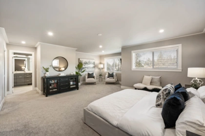 Entry Foyer Photo of 814 Levis Street, Coquitlam, BC