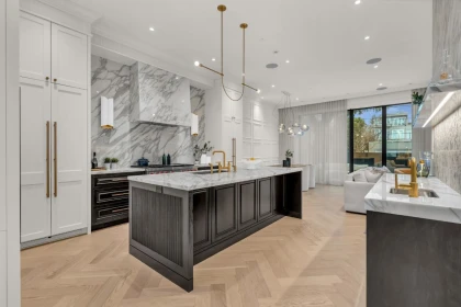 Guest Bathroom Photo of 4454 W 4th Avenue, Vancouver, BC