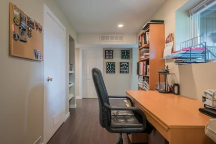 Laundry Room Photo of 286 Robson Place, Delta, BC