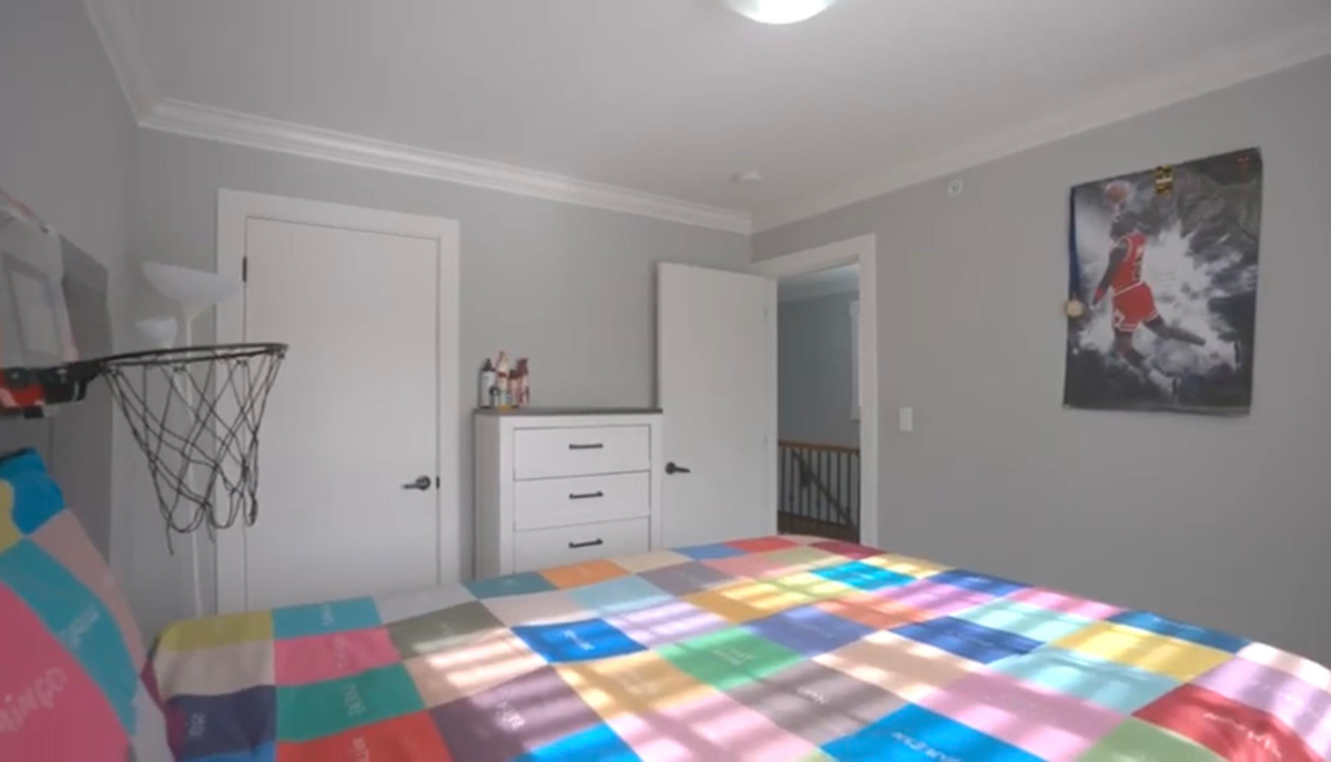 Bedroom 2 Photo of 24073 102 Avenue, Maple Ridge, BC