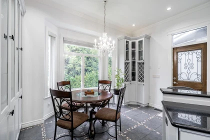 Breakfast Nook Photo of 14867 76a Avenue, Surrey, BC