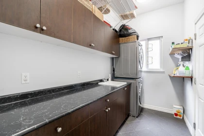 Office / Den Photo of 14867 76a Avenue, Surrey, BC